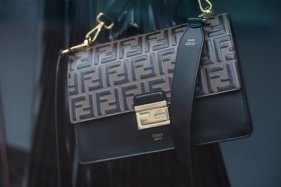 Wearing a Fake Fendi Bag: My Experience with Luxecarryme Wearing a Fake Fendi Bag: My Experience with Luxecarryme
